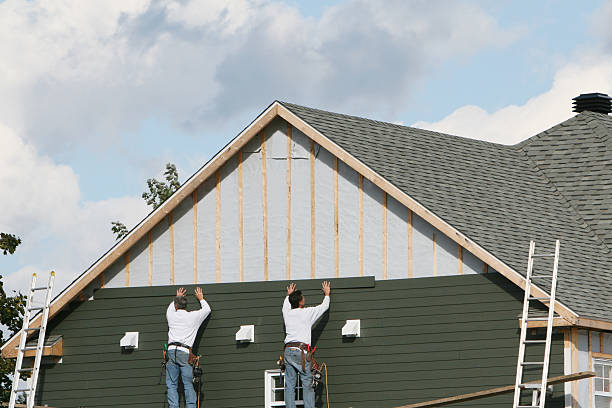 Professional Emergency Siding Repair technician working in Jonestown, PA